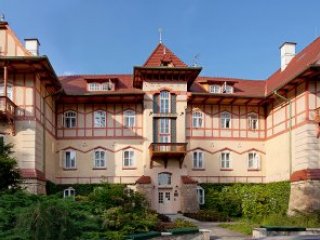 Hotel Jestřabí - Východní Morava - Česká republika, Luhačovice - léto - Pobytové zájezdy