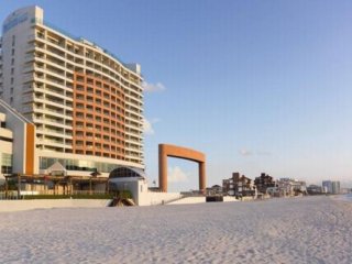 BEACH PALACE 4