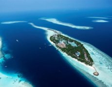 VILAMENDHOO ISLAND RESORT  4