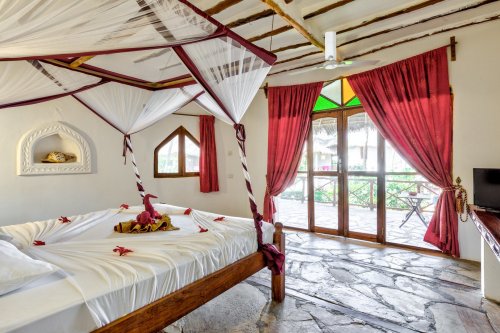 Hotel Waridi Beach Resort and SPA