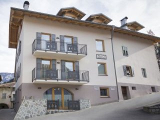 Aparthotel Dolomites S - Commezzadura