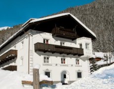 Apartmánový dům Fliana