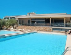 Hotel Aeolis