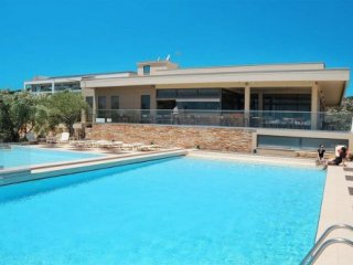 Hotel Aeolis