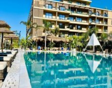 Hotel Regina Palm Resort