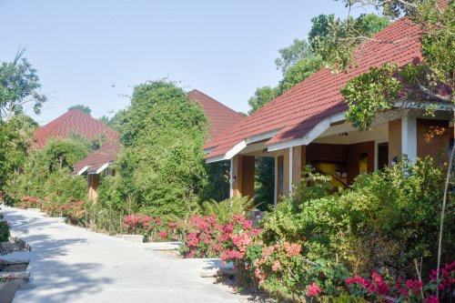 Hotel Pearl Beach by Sansi