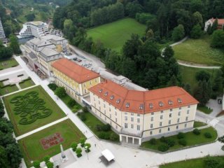 Grand Hotel ROGAŚKA