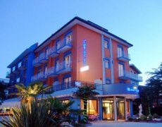 Hotel Crystal