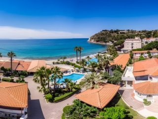 Kalábrie - Hotel Villaggio Baia d’Ercole
