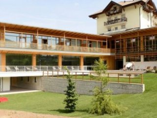 Hotel Corona Dolomites