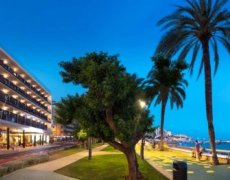 H10 Porto Poniente Hotel