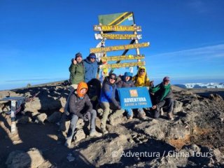 Tanzanie – Mt. Meru, Kilimandžáro a safari