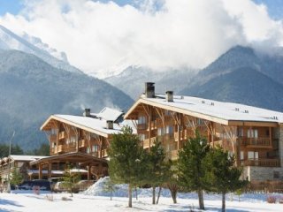 Pirin Golf Hotel And SPA Pirin Golf Hotel And SPA