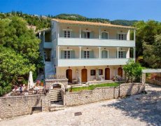 Hotel Nefeli