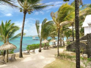 Tropical Attitude Hotel