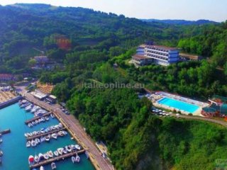 Hotel Capo Est