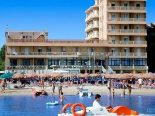 Hotel Astoria