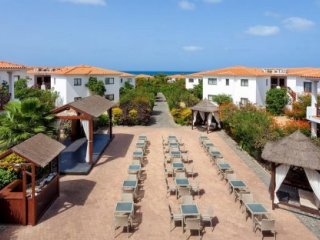 Melia Tortuga Beach Resort & Spa