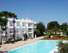 Marathon Beach Resort