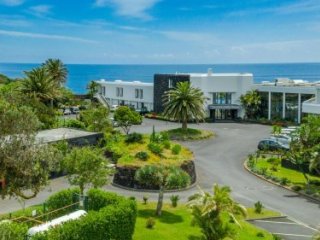 Caloura Hotel Resort