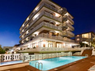 Hotel Savoy