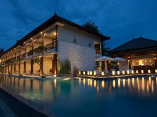 Grand Whiz Nusa Dua 3, Nusa Dua, 13 dní
