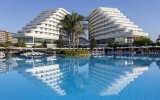 Miracle Resort