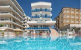 Katalog zájezdů, Hotel Condor