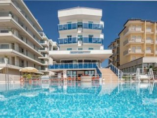 Hotel Condor