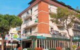 Katalog zájezdů - Itálie, Hotel Harry's