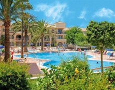 Hotel Puente Real