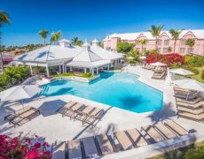 Comfort Suites Paradise Island
