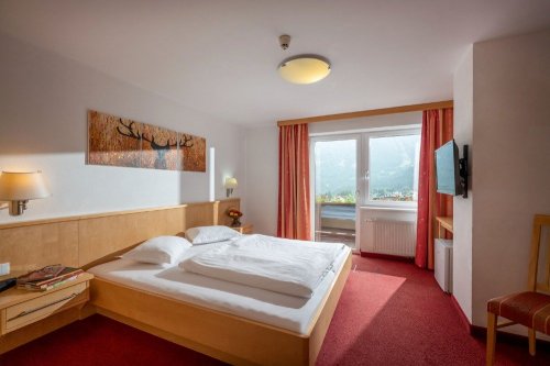Hotel Edelweiss Maurach