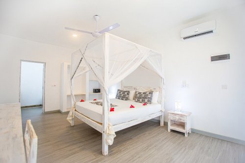 Hotel AHG Lion Beach Resort