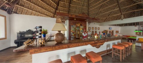 Hotel Karafuu Beach Resort