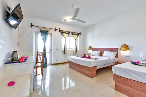 Hotel Sun Bay Mlilile Beach