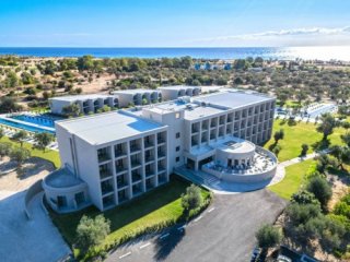 Hotel Blue Sea Holiday Village, část pro dospělé