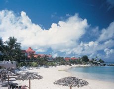 Coco Reef Resort & Spa