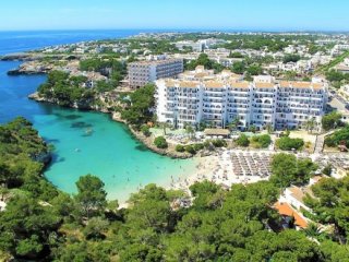 Hotel Barcelo Aguamarina