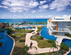 Secrets Aura Cozumel
