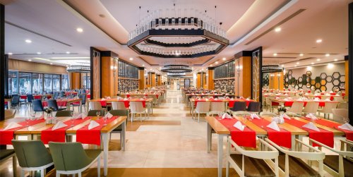 Hotel Sensitive Premium Resort and SPA