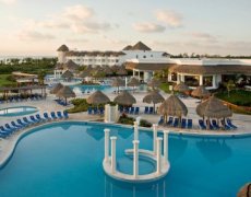 Grand Riviera Princess