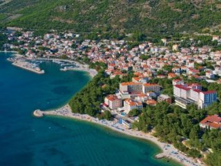 Penziony Baška Voda Duga