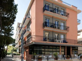 Hotel Scarlet Marina Centro