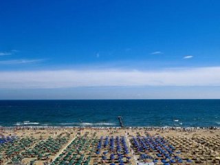 Hotel Senior 3, Cattolica