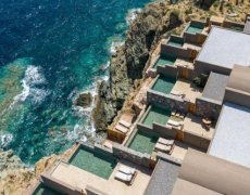 Hotel Acro Suites - A Wellbeing Resort