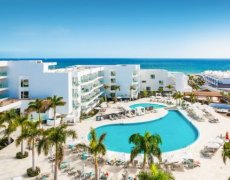 Hotel Lava Beach