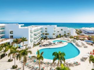 Hotel Lava Beach