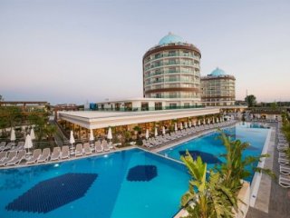 Hotel Dream World Aqua