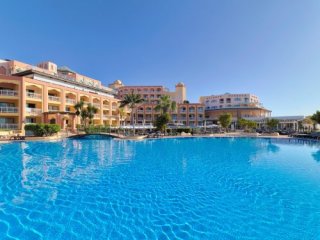 Hotel H10 Playa Esmeralda